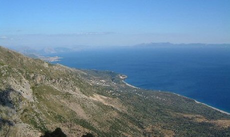Bregdeti shqiptar